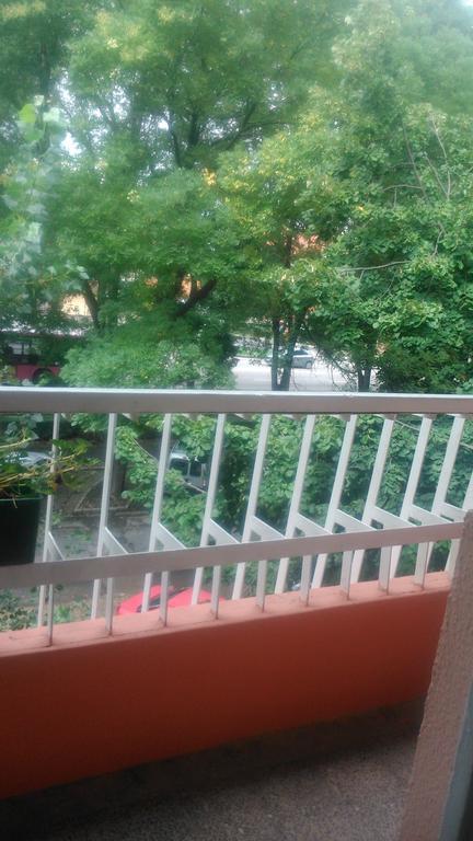 Hotel Домбовар Номер фото